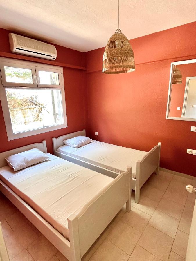 Costal Apartment Glyfada  Buitenkant foto